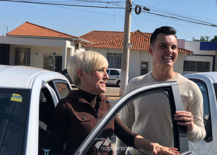 artur-nogueira-recebe-8-carros-para-saude-correio-nogueirense