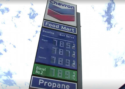 reuters_gasolina_california