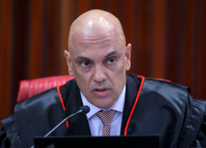 moraes-defende-democracia-e-sistema-eleitoral-em-discurso-de-posse-correio-nogueirense