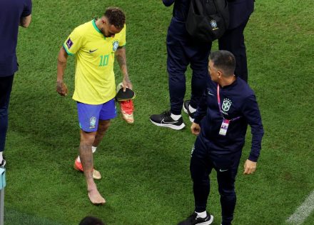 2022-11-24t205907z_1596542450_up1eibo1mahyc_rtrmadp_3_soccer-worldcup-bra-srb-report