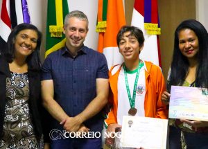aluno-da-escola-municipal-parque-dos-ipes-em-holambra-e-bronze-em-olimpiada-brasileira-de-matematica-correio-nogueirense