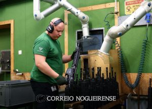 industria-de-armas-cresce-a-medida-que-a-europa-oriental-arma-a-ucrania-correio-nogueirense