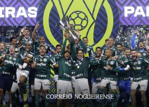 palmeiras-vence-america-mg-e-recebe-trofeu-de-campeao-brasileiro-correio-nogueirense
