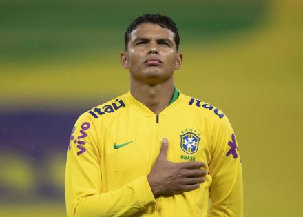 tite-escolhe-thiago-silva-como-capitao-do-brasil-na-estreia-da-copa