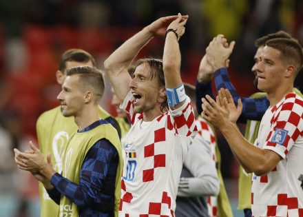 2022-12-01t165953z_1852276833_up1eic11b7qwv_rtrmadp_3_soccer-worldcup-cro-bel-report