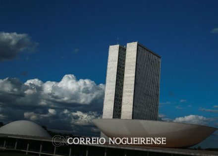 congresso-promulga-pec-da-transicao-correio-nogueirense