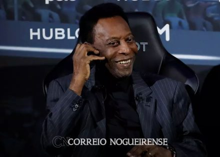 lideres-internacionais-prestam-homenagens-a-pele-correio-nogueirense