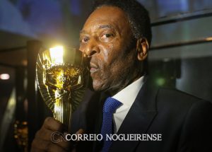 pele-a-essencia-do-futebol-brasileiro-correio-nogueirense