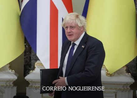 boris-johnson-do-reino-unido-diz-que-putin-o-ameacou-com-ataque-de-missil-correio-nogueirense