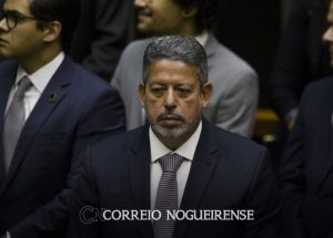 camara-entrega-a-pgr-noticia-crime-contra-vandalos-correio-nogueirense