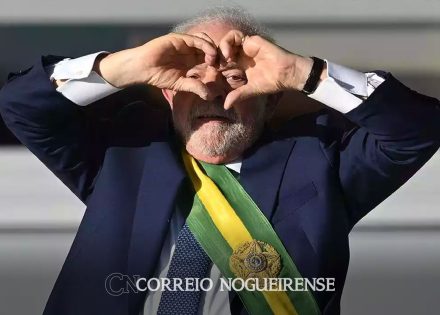 livro-de-posse-e-faixa-presidencial-que-lula-usou-sao-oficiais-correio-nogueirense