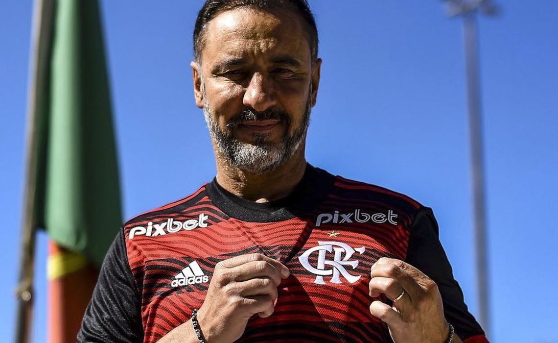 Vítor Pereira - técnico - Flamengo - português