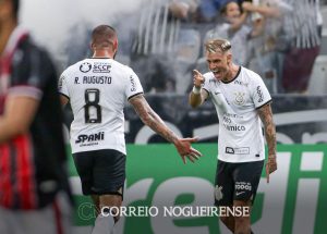 com-gols-de-roger-guedes-e-adson-corinthians-vence-o-botafogo-sp-correio-nogueirense