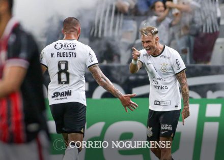 com-gols-de-roger-guedes-e-adson-corinthians-vence-o-botafogo-sp-correio-nogueirense