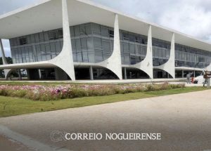 conselheiros-tomam-posse-na-comissao-de-etica-da-presidencia-correio-nogueirense