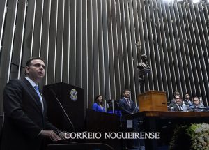 rodrigo-pacheco-e-reeleito-presidente-do-senado-correio-nogueirense