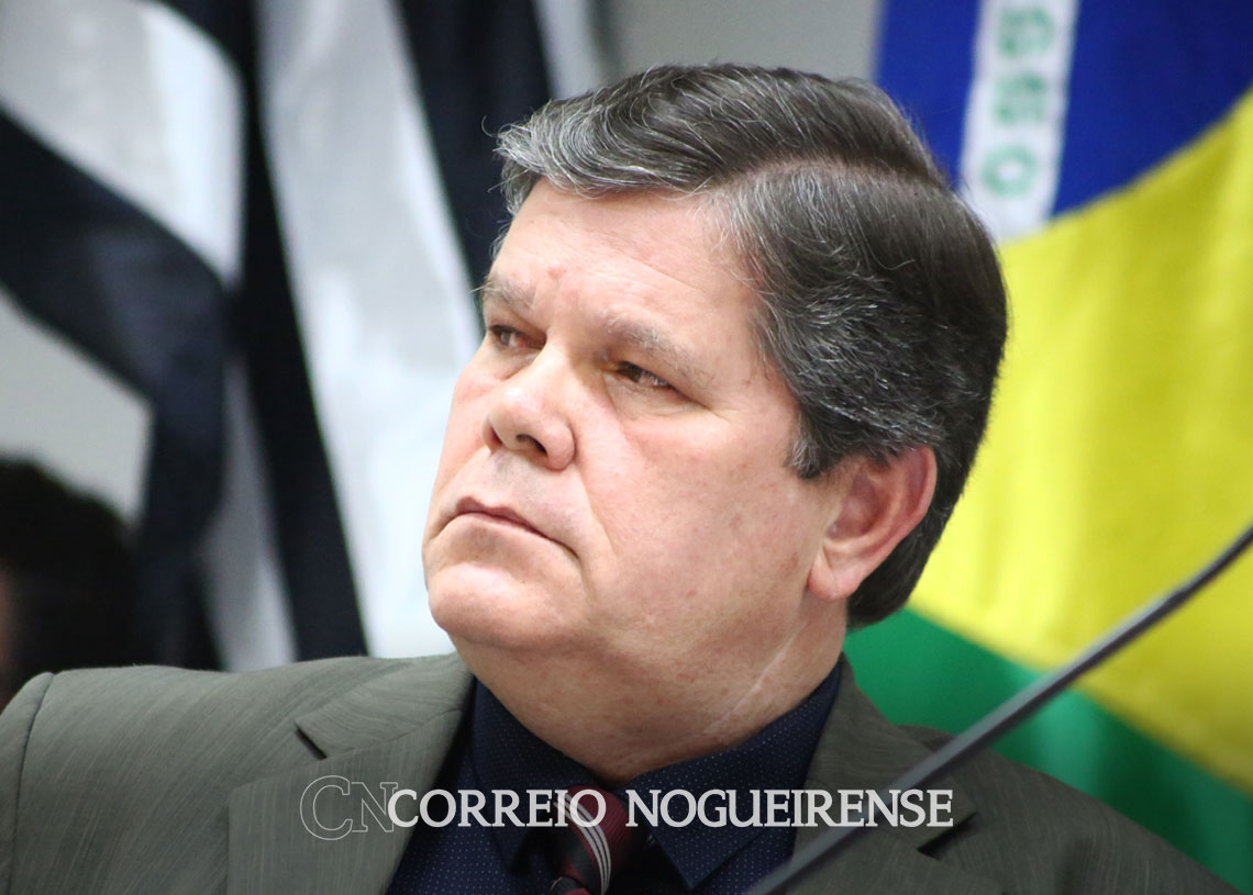 se-o-executivo-esquece-de-fazer-esse-decreto-a-gente-trabalha-faz-a-lei-e-ela-fica-na-gaveta-diz-adalberto-di-labio-correio-nogueirense