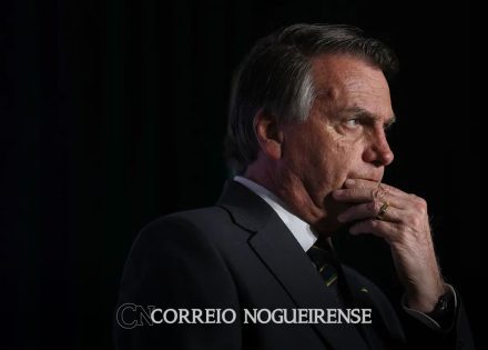 cgu-decide-retirar-sigilo-de-cartao-de-vacina-de-jair-bolsonaro-correio-nogueirense