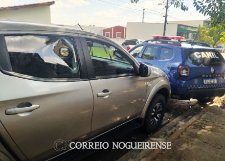 caminhonete-e-abandonada-no-bairro-rezek-em-artur-nogueira-correio-nogueirense