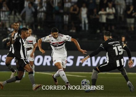 na-estreia-do-brasileiro-sao-paulo-sofre-derrota-para-o-botafogo-correio-nogueirense