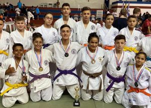 judocas-de-artur-nogueira-conquistam-11-medalhas-no-final-de-semana-correio-nogueirense