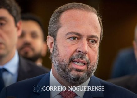 ministro-diz-que-petrobras-esta-abrasileirando-preco-dos-combustiveis-correio-nogueirense