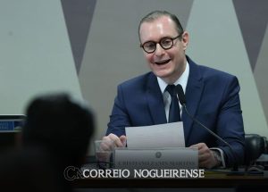 nomeacao-de-cristiano-zanin-como-ministro-do-stf-e-publicada-no-dou-correio-nogueirense