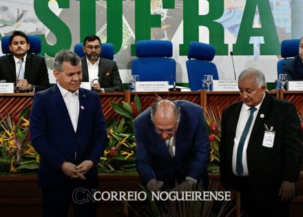alckmin-assina-contrato-de-gestao-do-centro-de-bionegocios-da-amazonia-correio-nogueirense