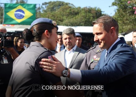 mulher-passa-em-1-lugar-da-turma-entre-mais-de-mil-soldados-correio-nogueirense