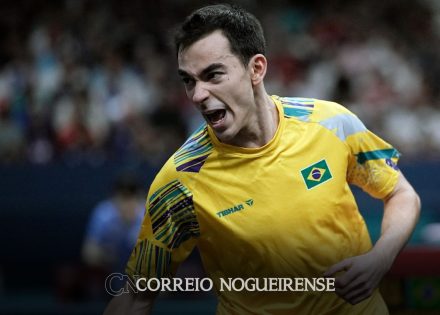 diante-de-casa-cheia-hugo-calderano-vence-frances-e-esta-nas-quartas-de-final-do-tenis-de-mesa-correio-nogueirense