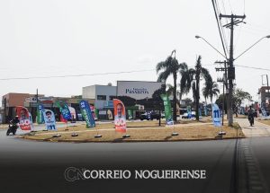 windbanner-substitui-bandeira-e-domina-campanhas-nas-ruas-de-artur-nogueira-correio-nogueirense