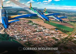 esquadrilha-da-fumaca-promove-espetaculo-no-ceu-de-artur-nogueira-e-atrai-milhares-de-pessoas-correio-nogueirense