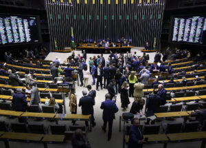 camara-aprova-criacao-de-160-funcoes-comissionadas-para-stf-correio-nogueirense