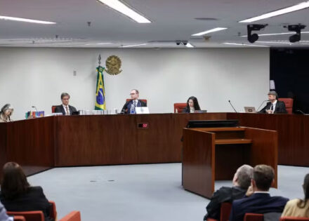 maioria-da-1a-turma-do-stf-vota-por-manter-cautelares-contra-bolsonaro-correio-nogueirense