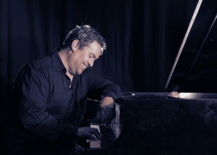 projeto-retreta-recebe-show-ao-vivo-de-julian-gutierrez-project-em-artur-nogueira-correio-nogueirense