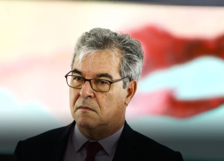 tarifaco-e-acao-de-grupo-politico-diz-presidente-da-apex-correio-nogueirense