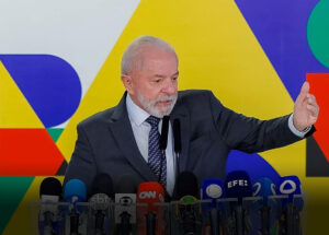 evasao-escolar-e-questao-de-estado-diz-lula-na-entrega-do-premio-mec-correio-nogueirense