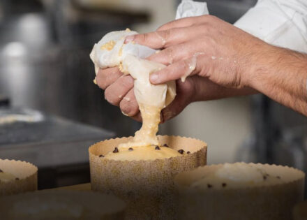 curso-gratuito-ensina-nogueirenses-a-produzir-e-vender-panetones-e-doces-de-natal-correio-nogueirense