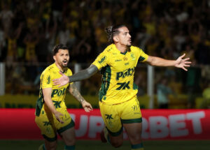 mirassol-goleia-o-bahia-e-corinthians-e-palmeiras-empatam-classico-correio-nogueirense