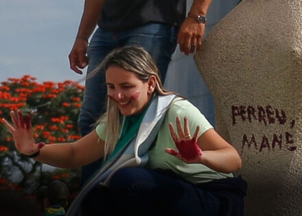 moraes-mantem-prisao-domiciliar-de-mulher-que-pichou-estatua-do-stf-correio-nogueirense