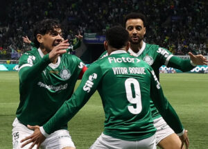 palmeiras-joga-no-ritmo-de-vitor-roque-e-goleia-o-inter-correio-nogueirense