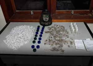 romu-de-cosmopolis-apreende-grande-quantidade-de-drogas-em-area-de-campo-de-futebol-correio-nogueirense