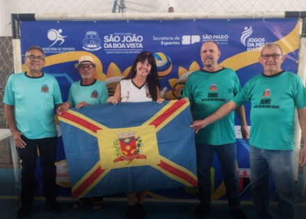 dupla-nogueirense-da-3a-idade-chega-a-final-do-buraco-na-fase-estadual-do-jomi-2025-correio-nogueirense