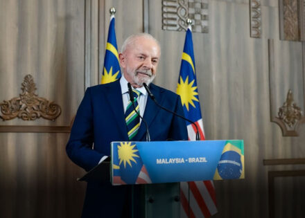 ele-tem-meu-telefone-e-eu-tenho-o-dele-diz-lula-sobre-trump-correio-nogueirense