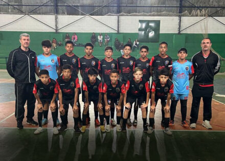 futsal-sub-14-de-artur-nogueira-goleia-e-mantem-lideranca-na-liga-campineira-correio-nogueirense