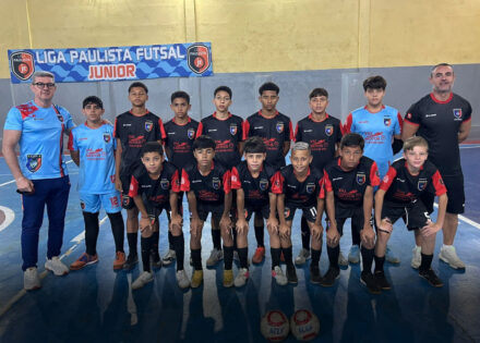 futsal-sub-14-de-artur-nogueira-vence-a-ponte-preta-e-segue-lider-da-liga-campineira-correio-nogueirense