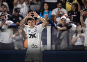 palmeiras-e-santos-vencem-duelos-paulistas-mirassol-segue-imbativel-em-casa-correio-nogueirense