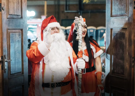 papai-noel-chega-a-artur-nogueira-nesta-sexta-correio-nogueirense