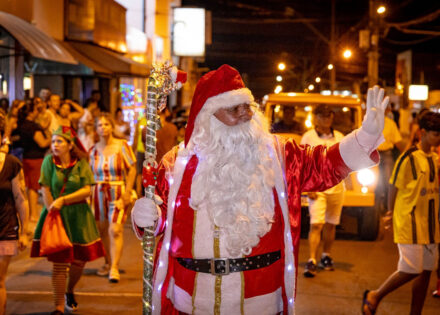 papai-noel-chega-a-artur-nogueira-nesta-sexta-e-abre-oficialmente-o-natal-encantado-2025-correio-nogueirense