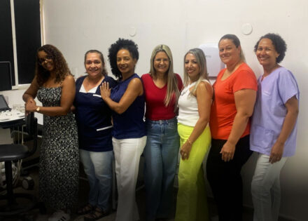 vereadores-de-artur-nogueira-homenageiam-servidoras-do-centro-de-especialidades-medicas-correio-nogueirense